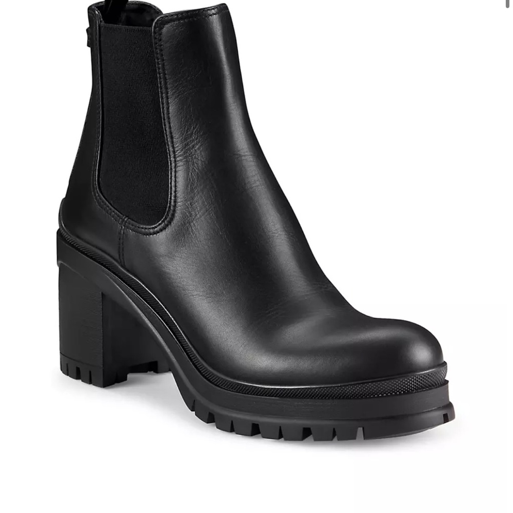 Prada Black Heeled Boots with Chunky Heel - Picture 2 of 14